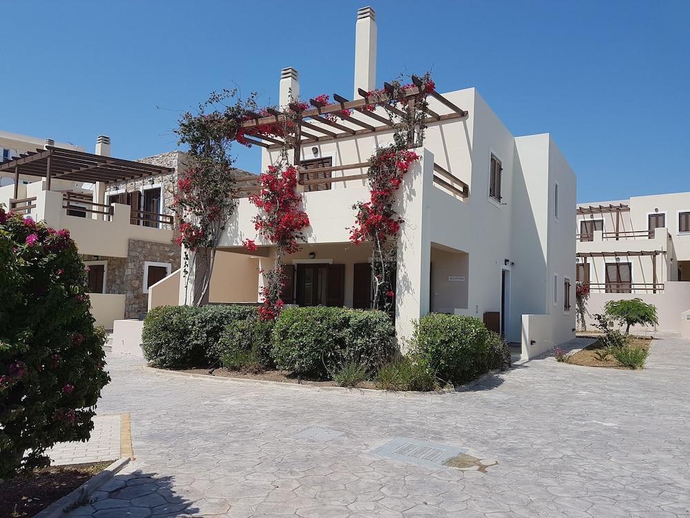 Syra Bay Villa Megas Gialos - Nites Exterior photo